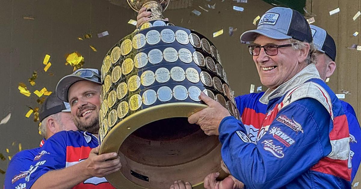 Villwock returns to winner's circle after 13 years