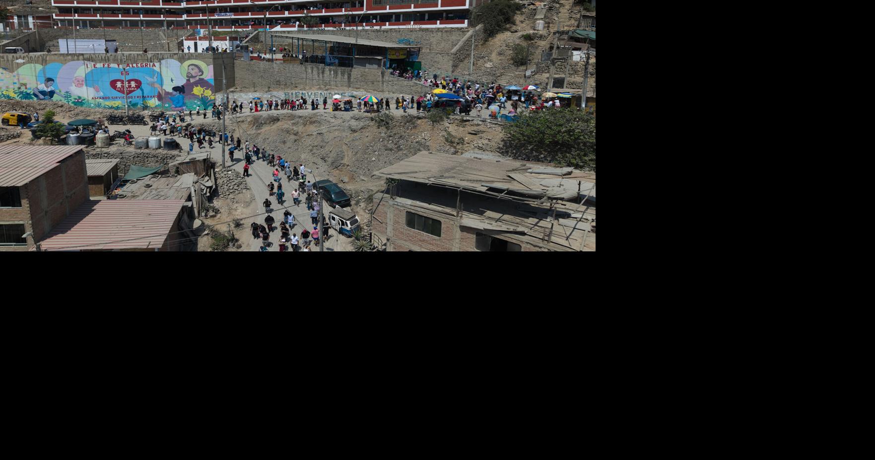 Peru’s interim president defers $3.5 billion fighter jet purchase to the next government