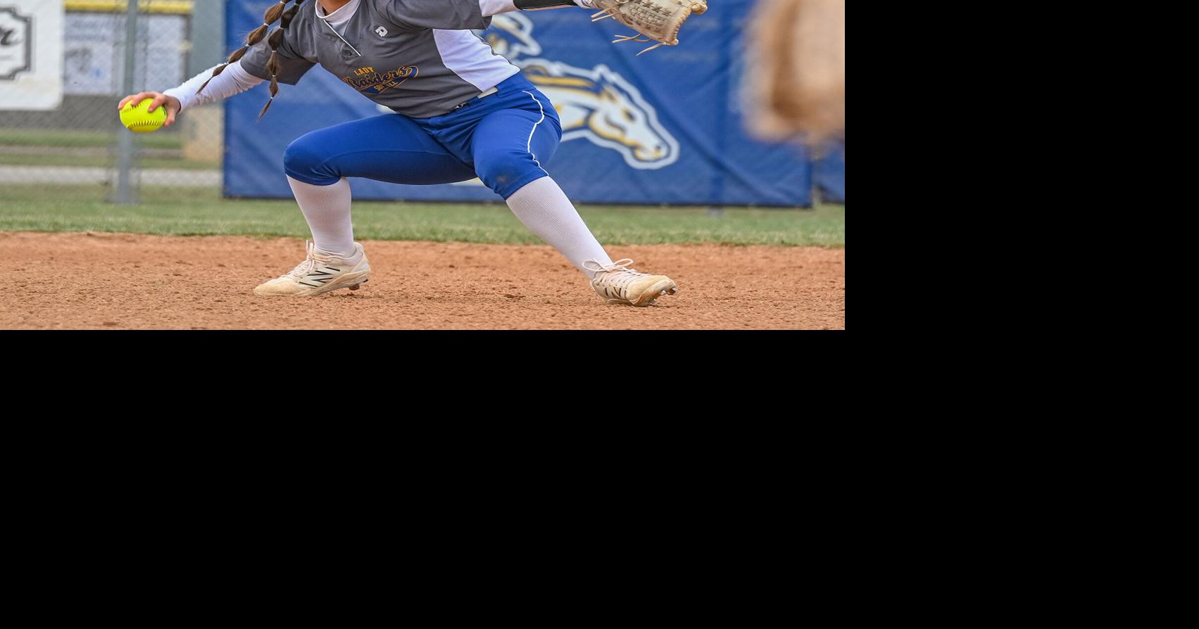 HS SOFTBALL ROUNDUP: Trimble softball rallies to beat Sacred Heart to ...