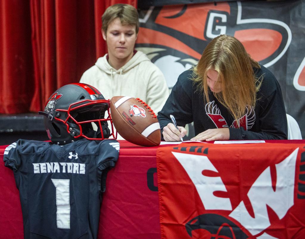 Gooding S Jennings Officially Joins Eastern Washington Football