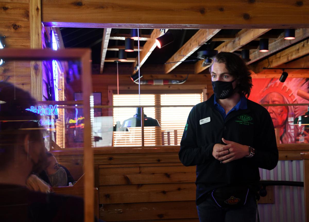At long last, Twin Falls Texas Roadhouse is open | Business | magicvalley.com
