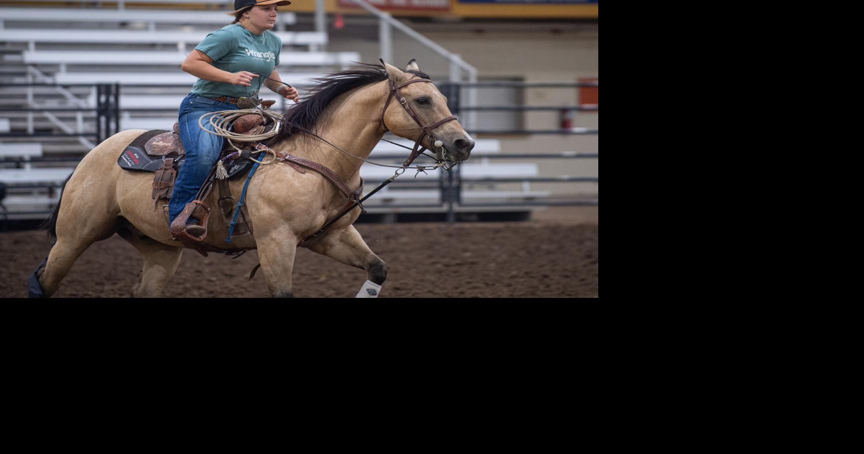 CSI women win home rodeo, men finish sixth
