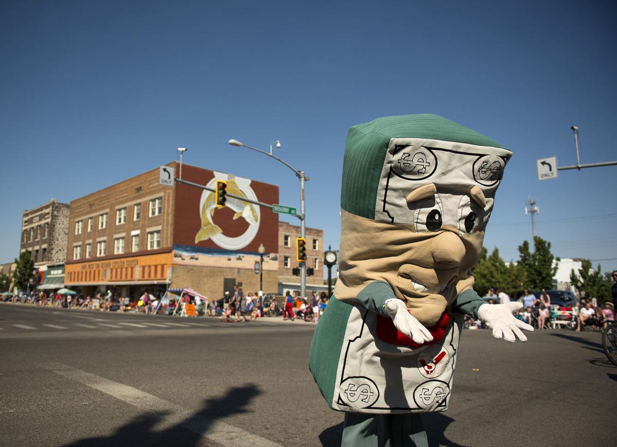 Celebrate the American Farmer parade