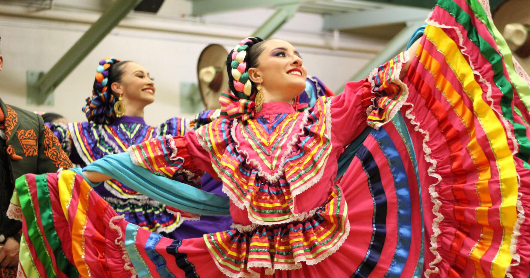 'MEXICO EN EL CORAZON': group from Mexico performs in Hailey - Vimarsana News