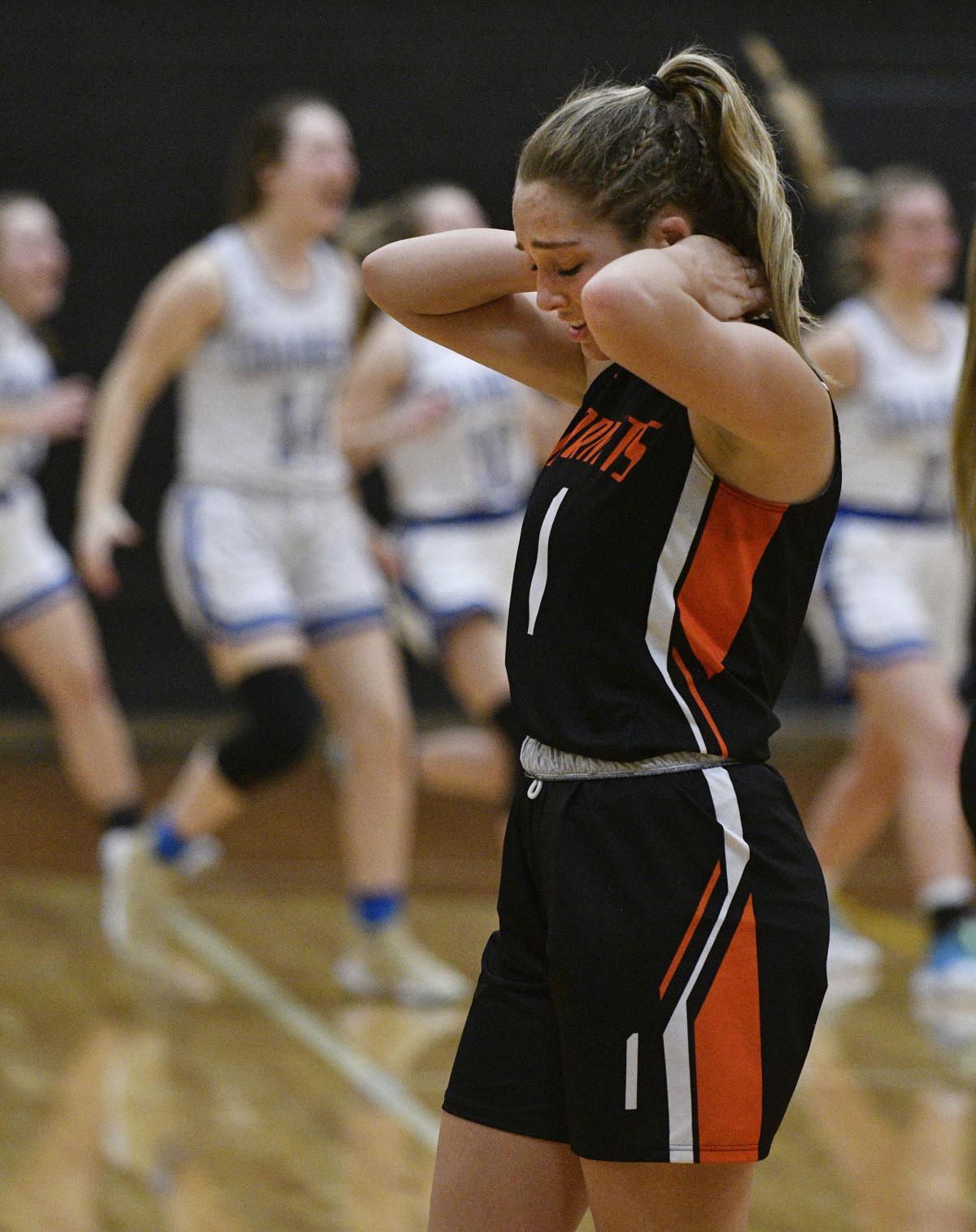 Declo Goes Cold Falls To Cole Valley Christian In Semis