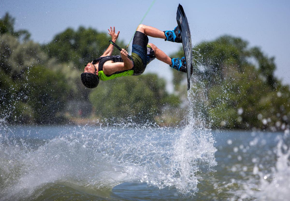 Wake in the Snake enjoys perfect conditions on 20th anniversary