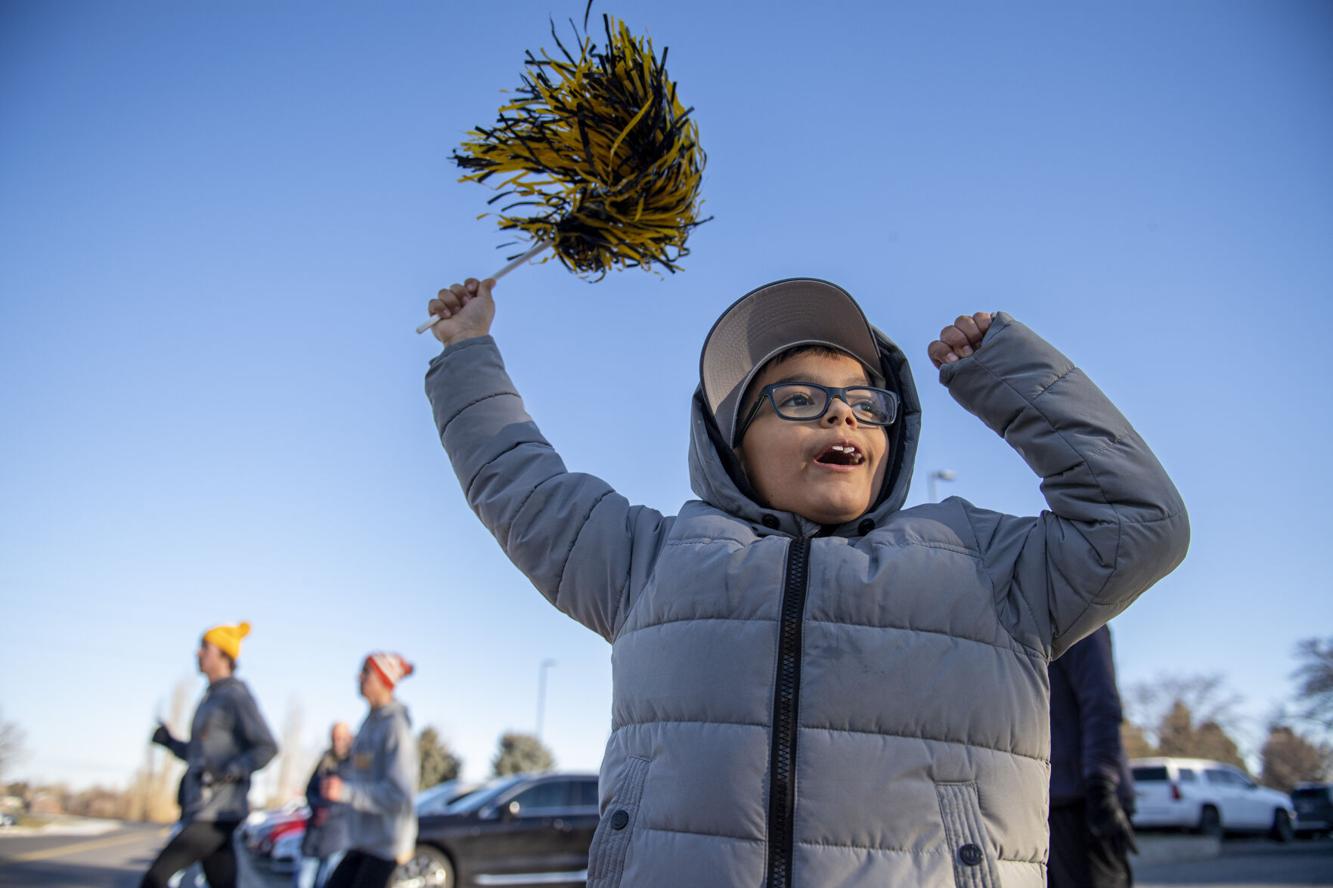 PHOTOS CSI Annual 5K Turkey Trot takes off