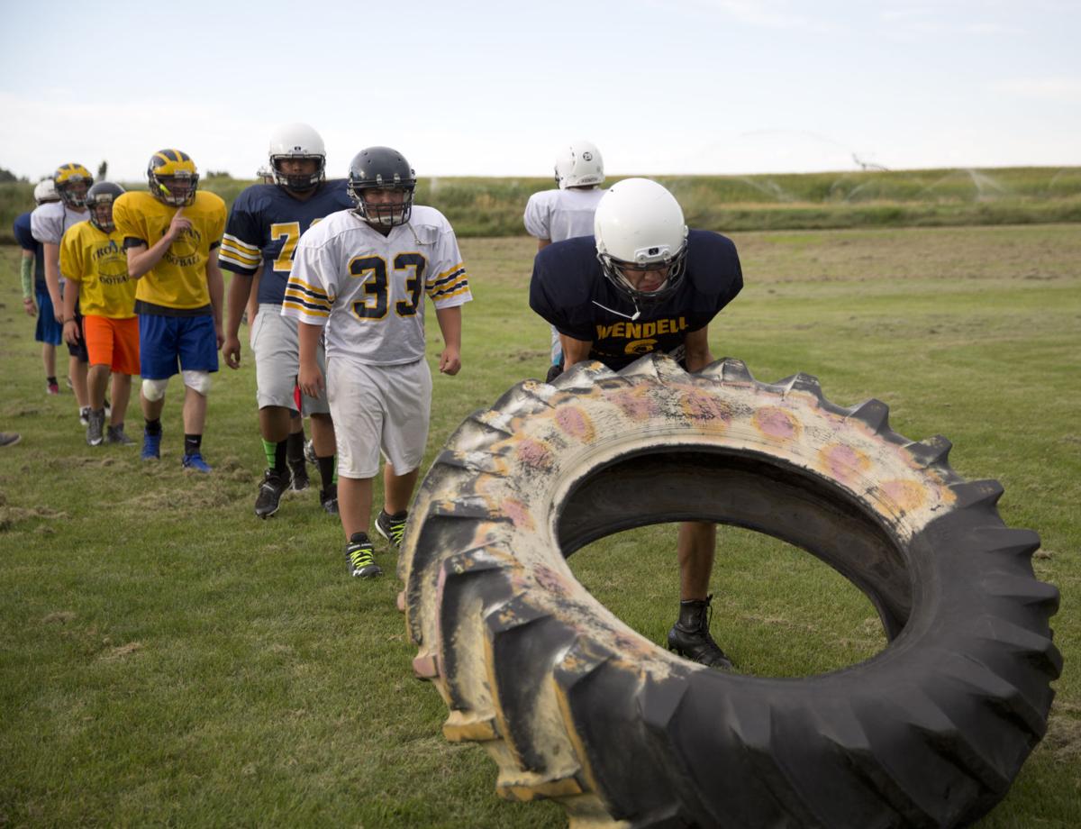 Gallery Wendell High School football Southern Idaho High School