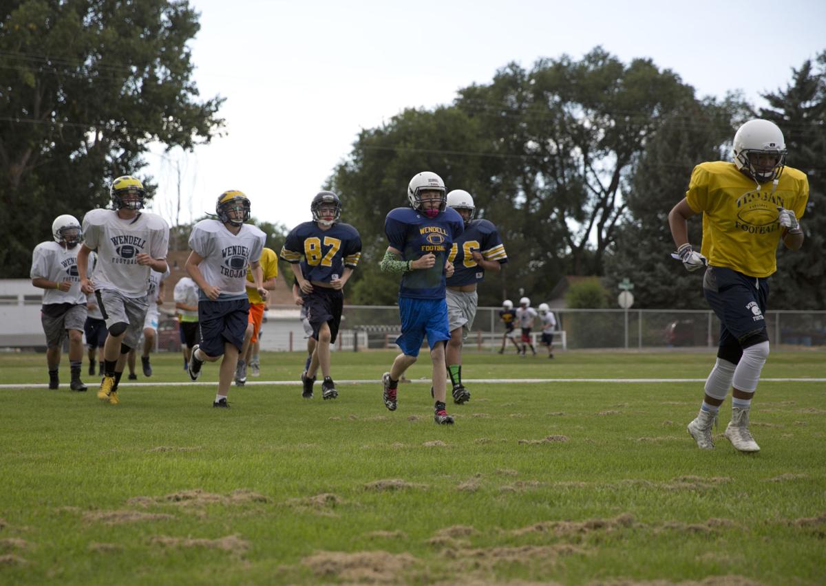 Gallery Wendell High School football Southern Idaho High School