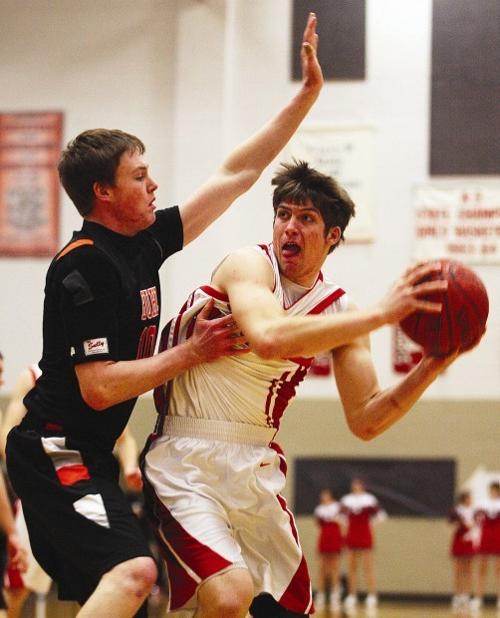 Kimberly Boys Basketball Team Clinches State Tournament Bid