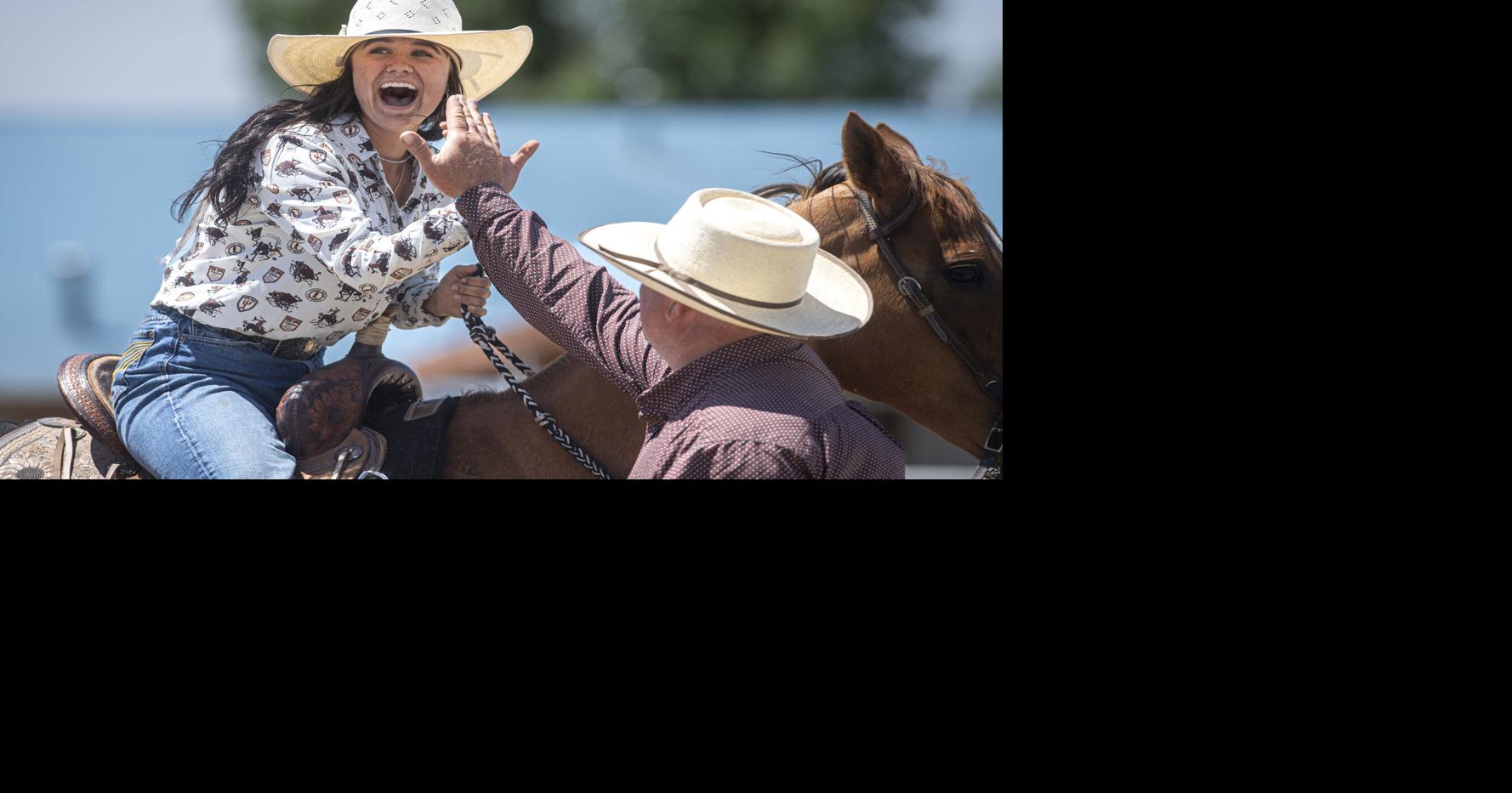Albion's Mai wins NHSFR Friday barrel racing performance