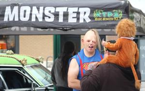 Kids in costume: Twin Falls Main Avenue draws children for trunk or treat