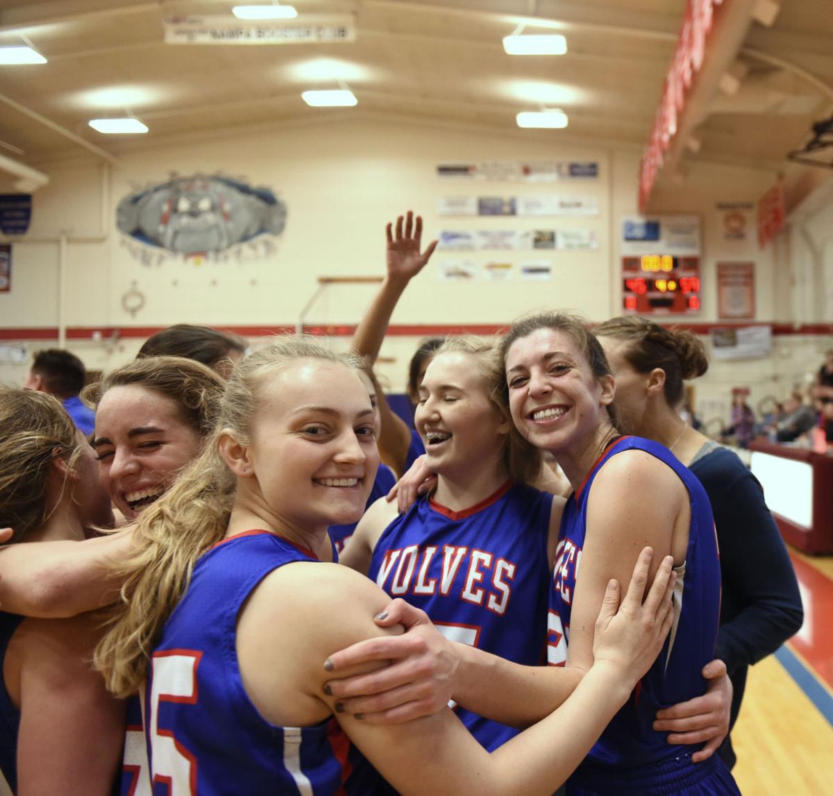 State Championship Basketball - Castleford Vs. Carey