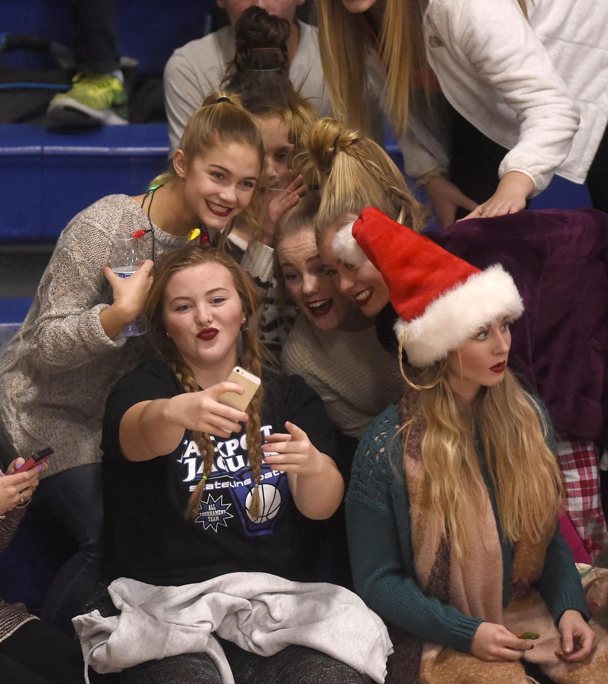 Boys Basketball - Glenns Ferry Vs. LHC