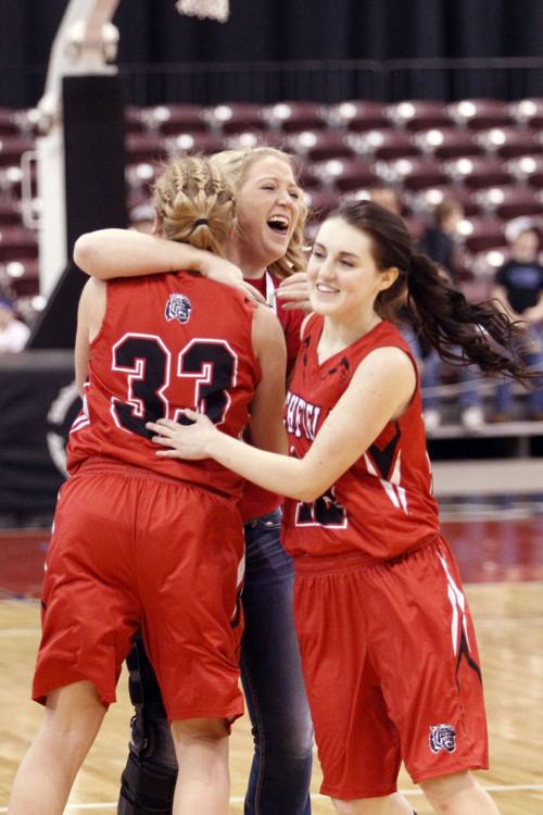 Dietrich Vs Richfield 1a Division Ii Girls Basketball Champions
