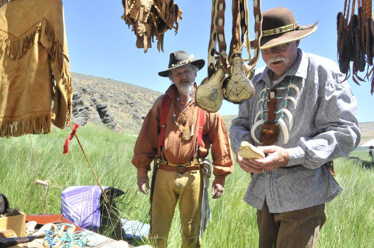 Mountain man rendezvous: Oregon Trail Muzzleloaders meet on the ...