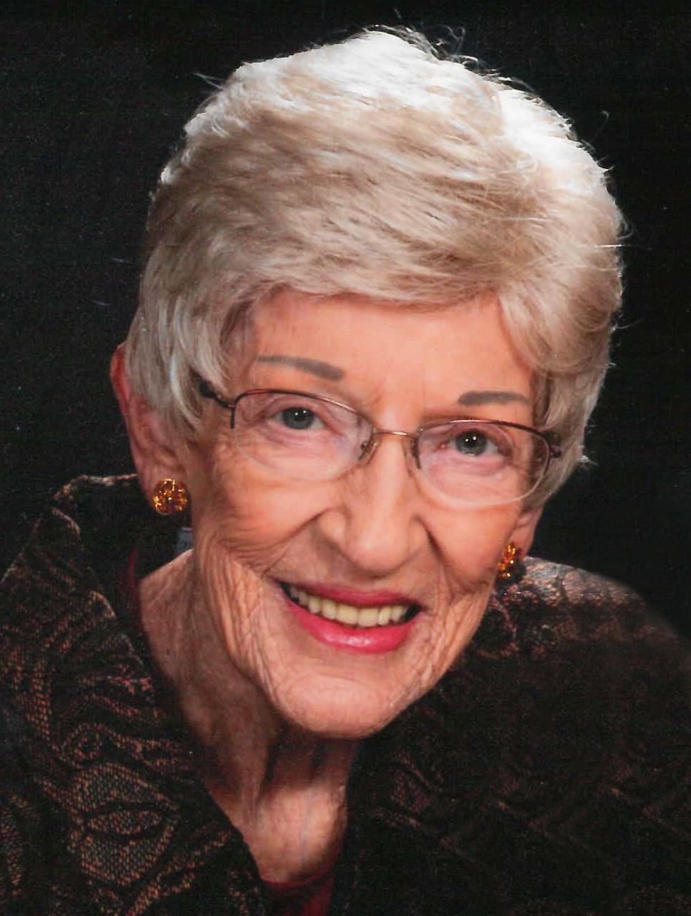 Obituary: E. Jean Tverdy