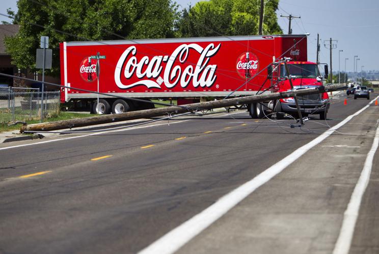 2K lose power after truck takes out pole