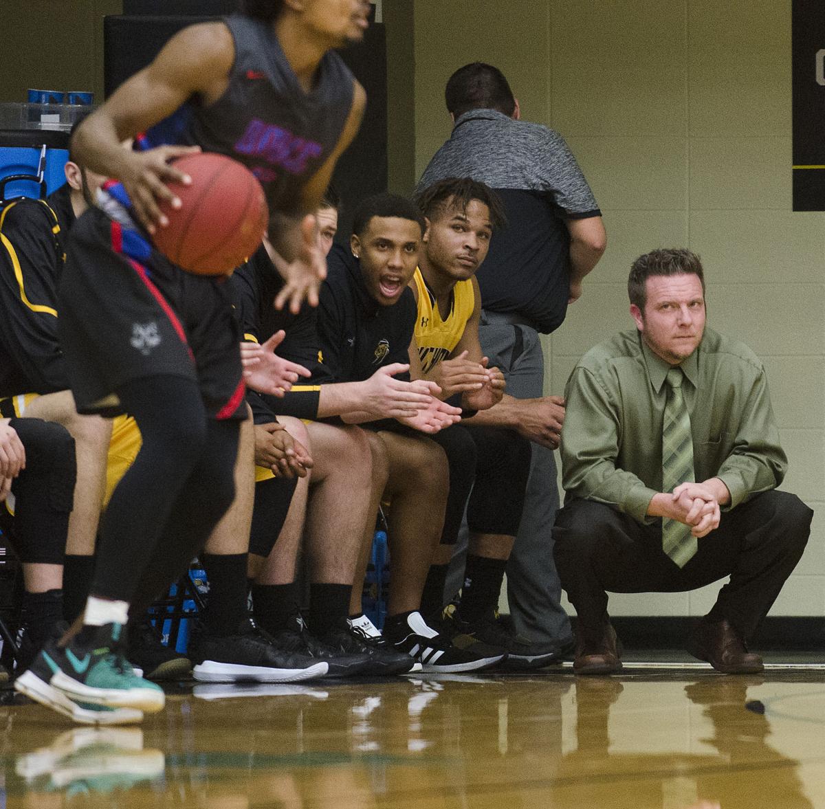 Csi Handles Snow For Phay S 100th Win As Coach College Of