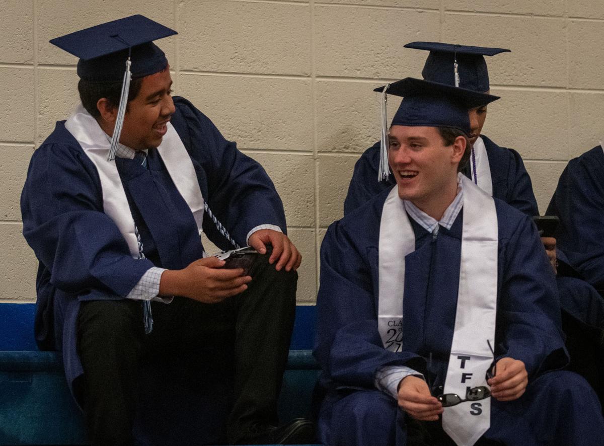 Photos Twin Falls Graduation Class Of 21 Southern Idaho Education Magicvalley Com