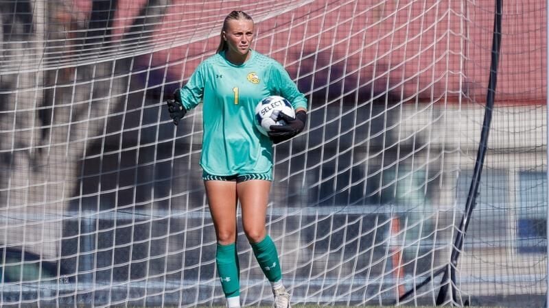 Charlesworth earns Goalkeeper of the Week after consecutive shutouts