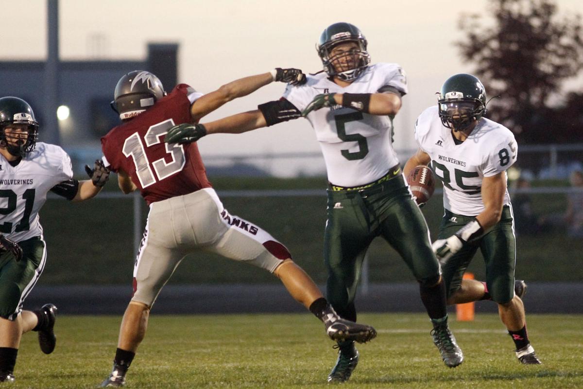 Wood River at Canyon Ridge Football