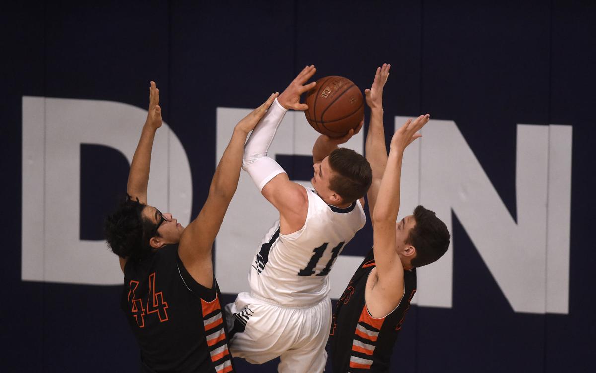 Boys Basketball - Glenns Ferry Vs. LHC