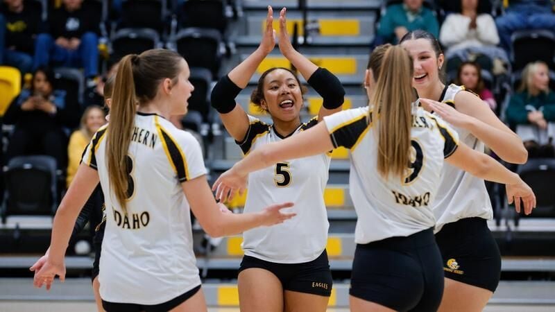 Golden Eagles cap off weekend sweep of North Idaho