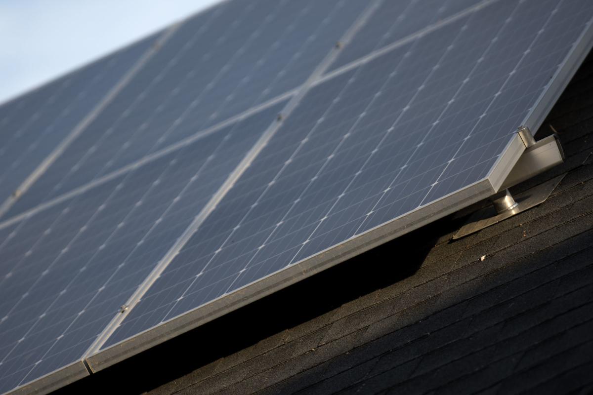 As Rooftop Solar Become Popular Idaho Power Considers