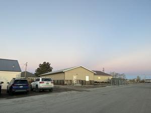 Critics say tribal clinic flooded Blackfeet Nation with opioids