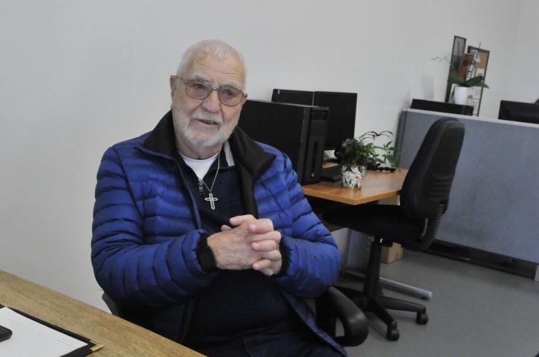 Robert (Bob) Dempsay