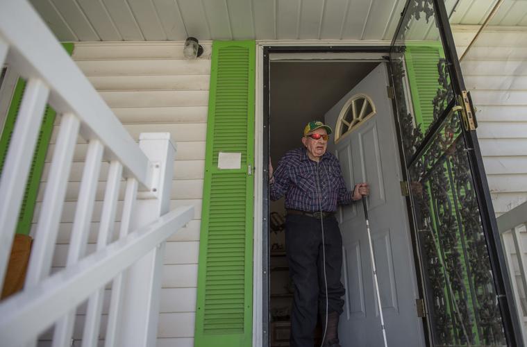 Meals on Wheels delivers food