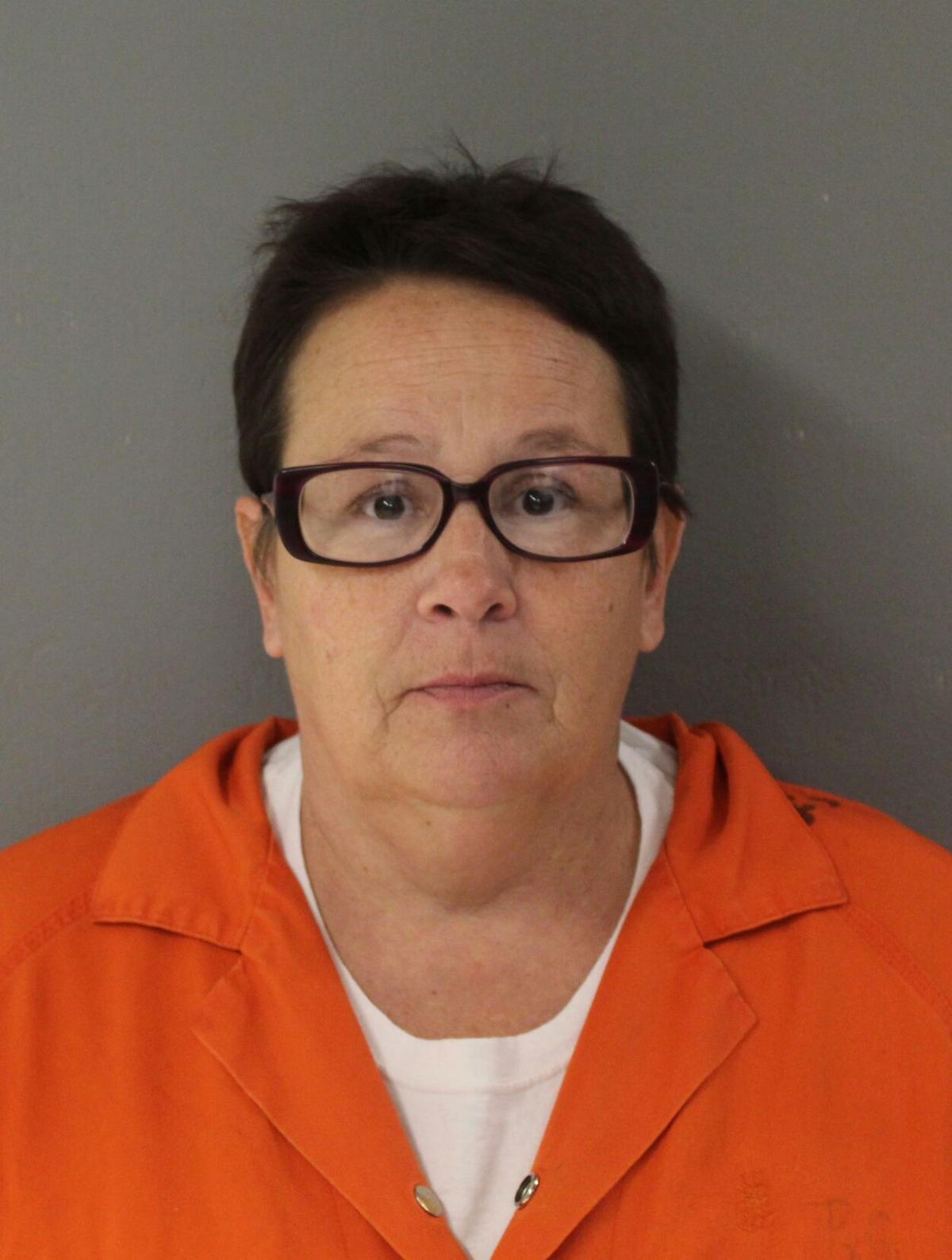 Buhl woman stole credit cards, police say