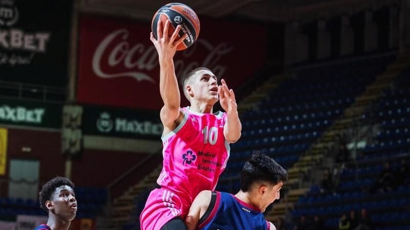 CSI Men's Basketball signs Serbian standout Luka Solomun