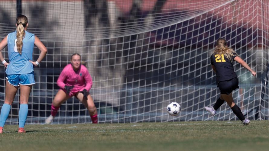 CSI Women knock off #17 USU-Eastern