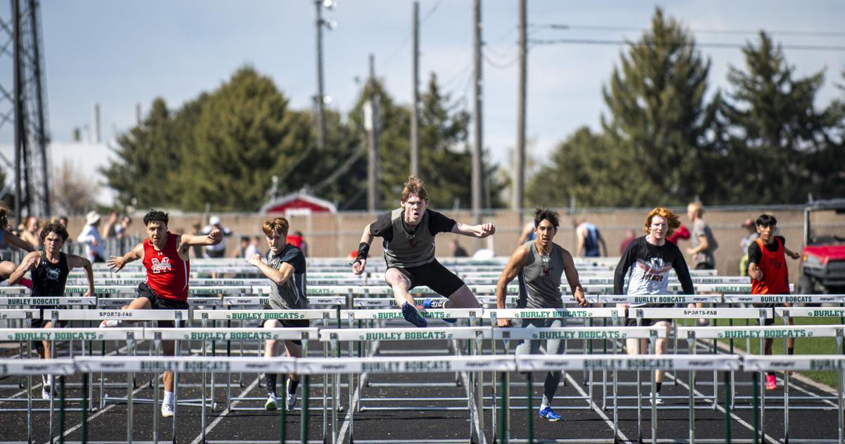 PHOTOS 4A District IV track and field championships PHOTOS 4A District IV track and field championships