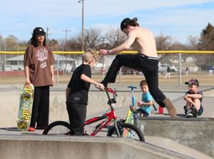 Magic Valley enjoys springlike temperatures
