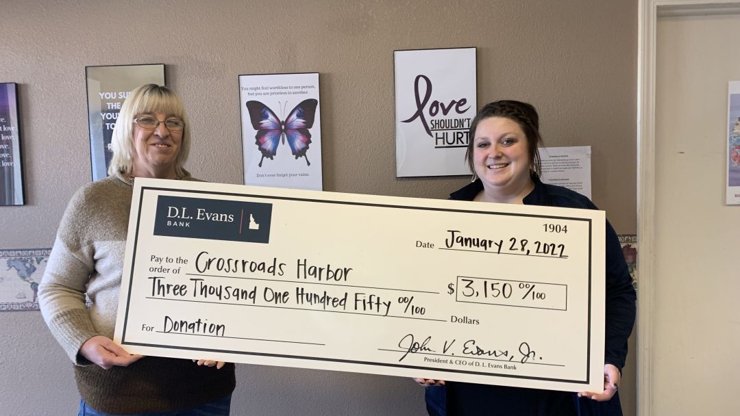 D.L. Evans Bank continues the 2021 Employee Directed Donation