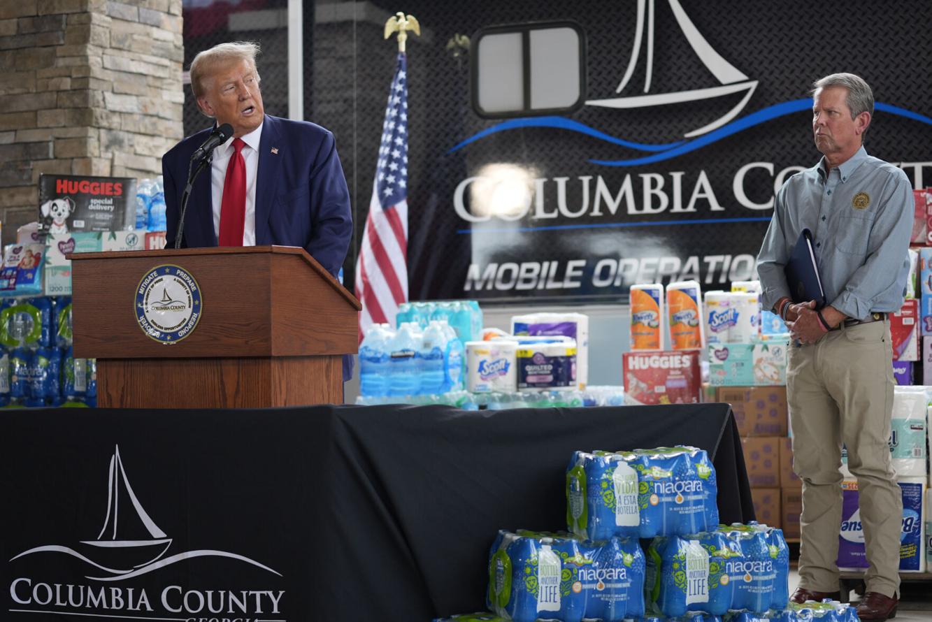 Trump campaign crowdfunds millions in aid online