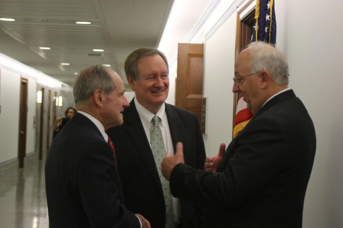 Risch, Crapo, Nye