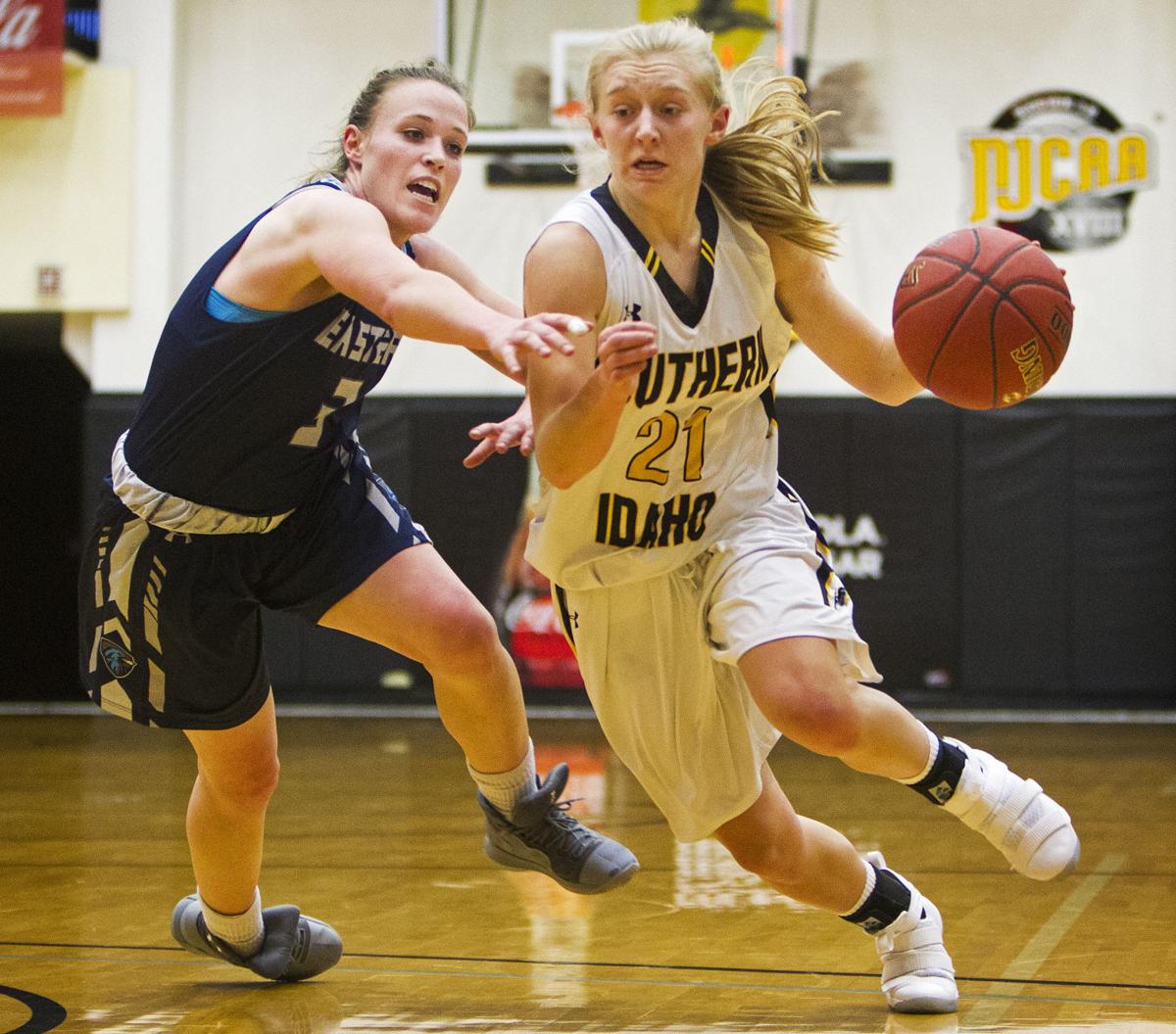 Csi Moves To 5 4 In Swac With Win Over Usu Eastern College Of