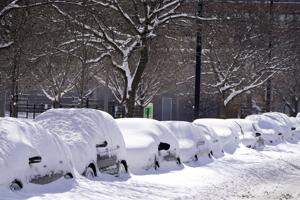 5 tips for storing your vehicle this winter.