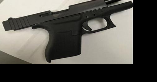 Guns found at Idaho airport - Vimarsana News