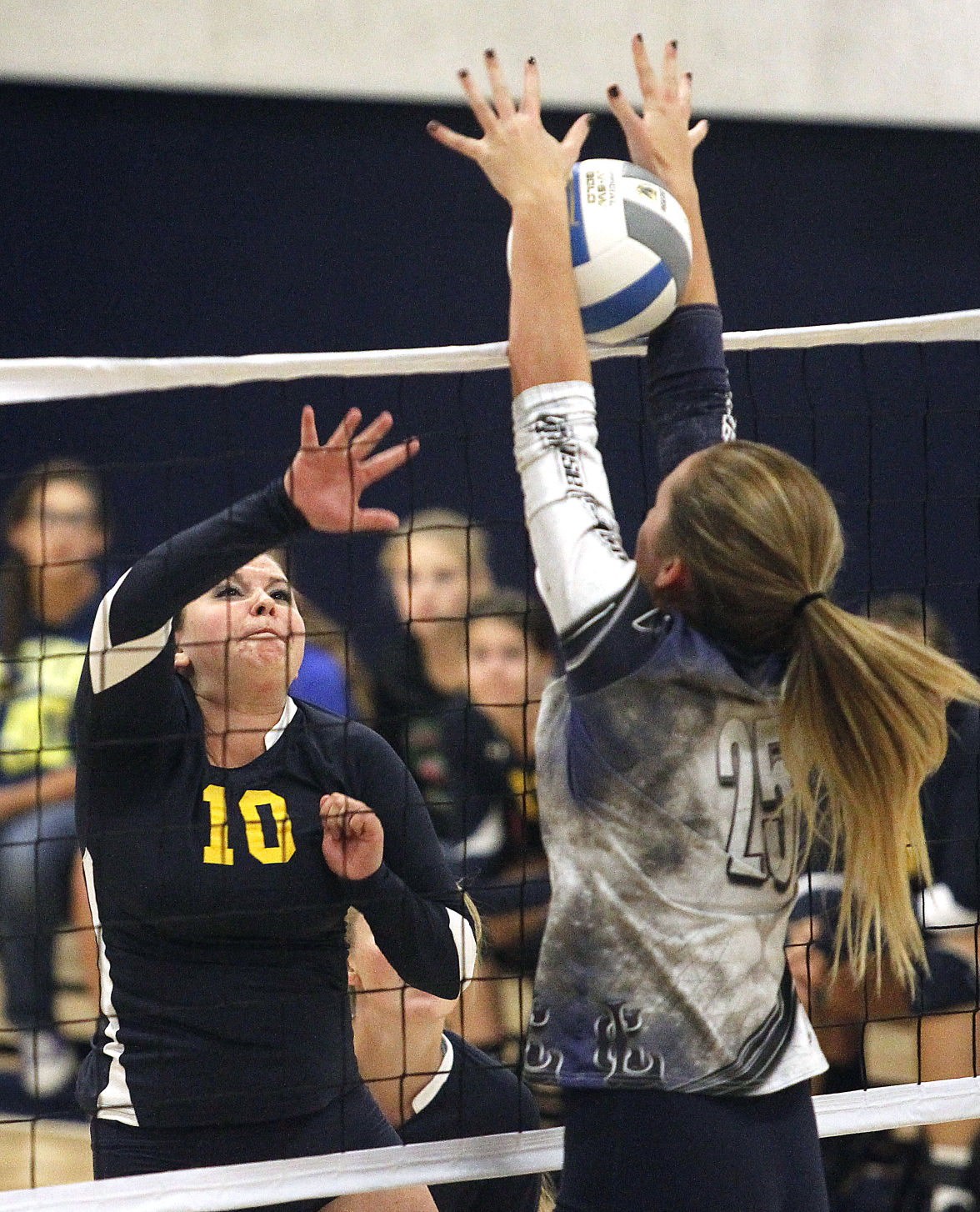 Camas County Vs. Lighthouse Christian Volleyball