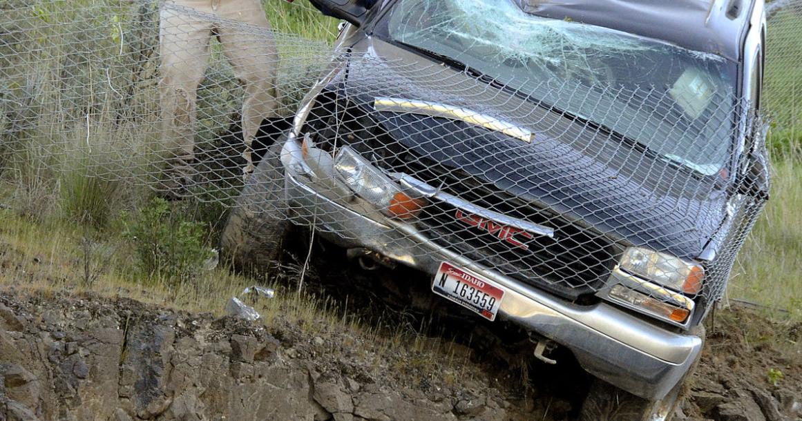 UPDATE: Police ID Mystery Man Who Rescued Driver from SUV Dangling Over ...