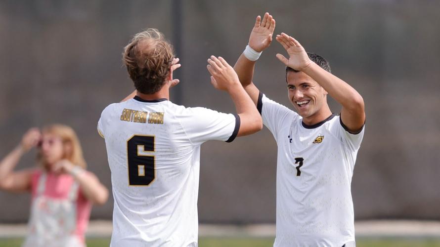 Golden Eagles back in the win column with shutout win over PNCC