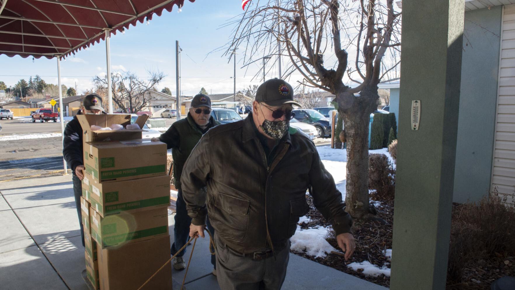 Watch Now: MC veterans group delivers gifts, salute to fellow veterans at nursing homes - Vimarsana News