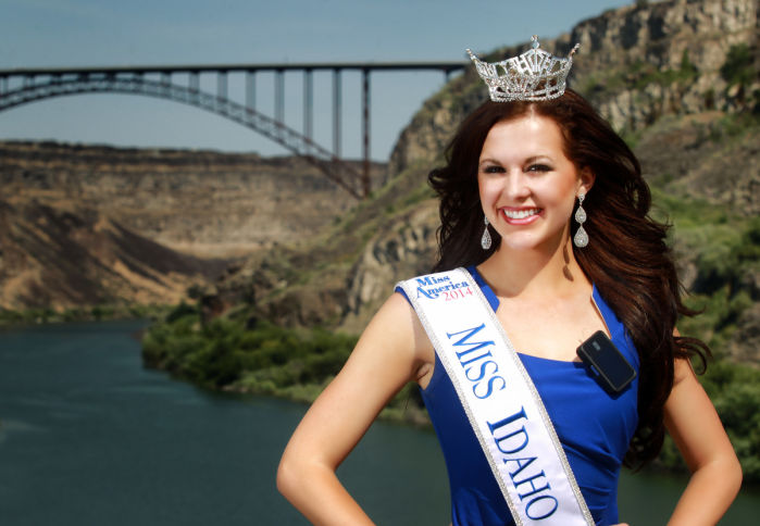 Newly Crowned Miss Idaho Wears Her Insulin Pump With Pride