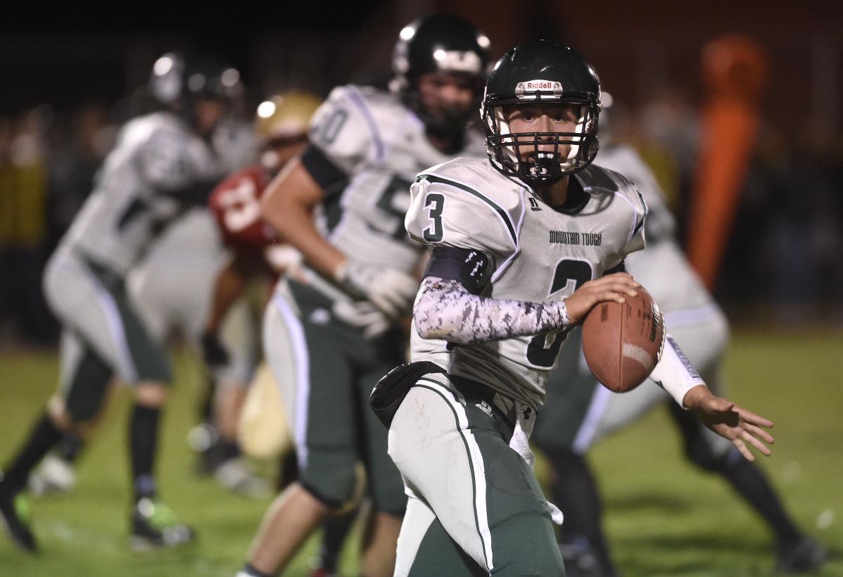 Football - Wood River Vs. Minico