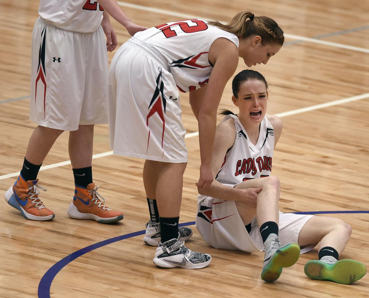 Shattered Dreams Kimberly Loses Rongen In Opening Minutes 1st